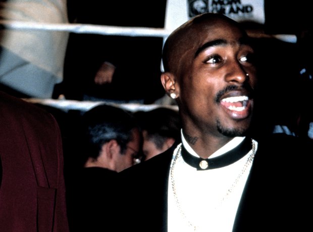 tupac-shakur-1382969347-view-1.jpg