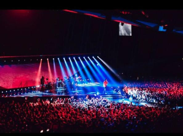 The singer hit up Oslo, Norway the following night. - 23 Pictures You